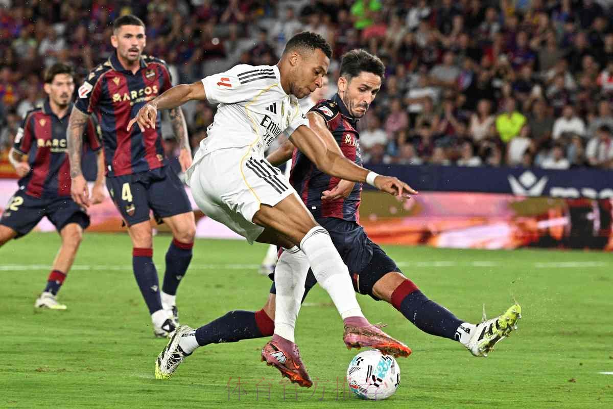 西甲-米利唐红牌阿森西奥进球 10人皇马1-2莱万特 西甲-米利唐红牌阿森西奥进球 10人皇马1-2莱万特